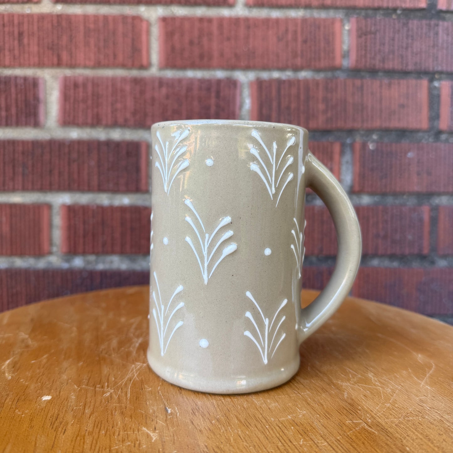 Vintage Tan & White Hartstone Mug