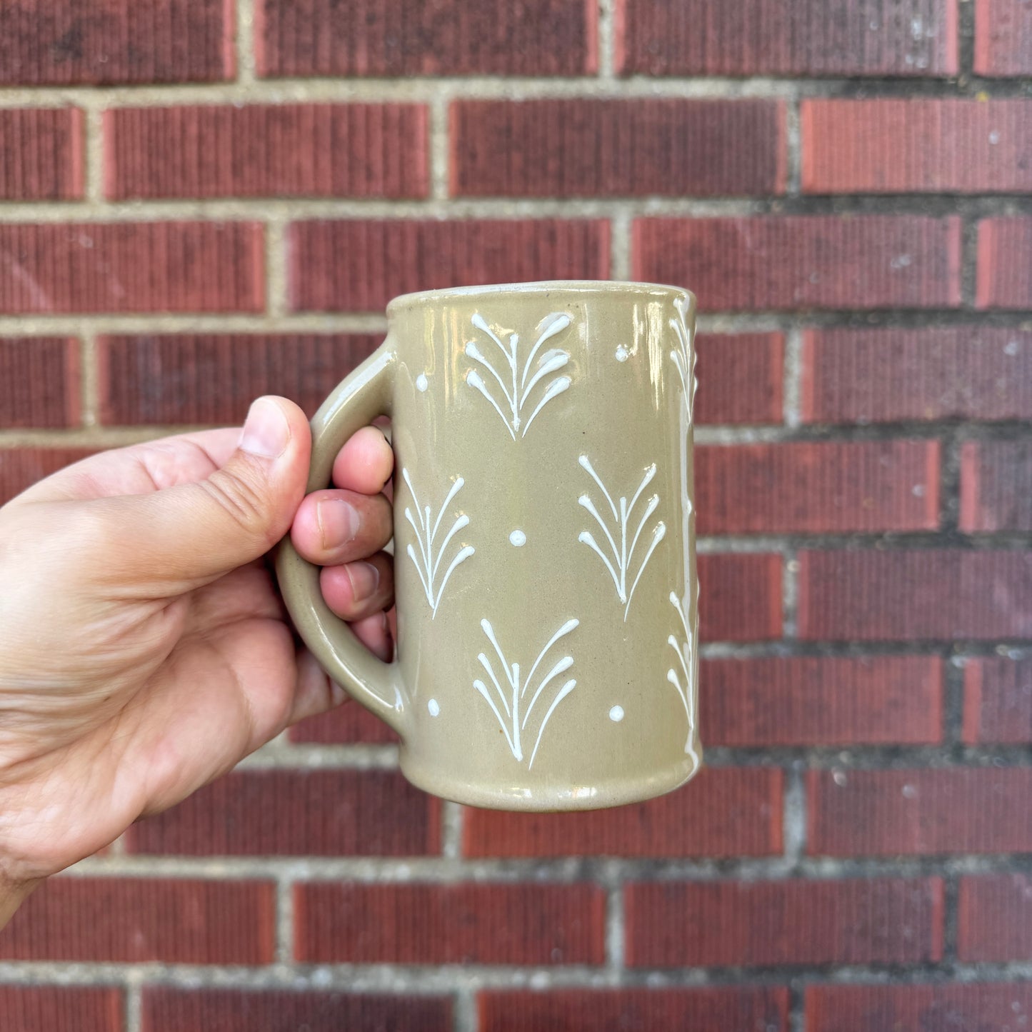 Vintage Tan & White Hartstone Mug