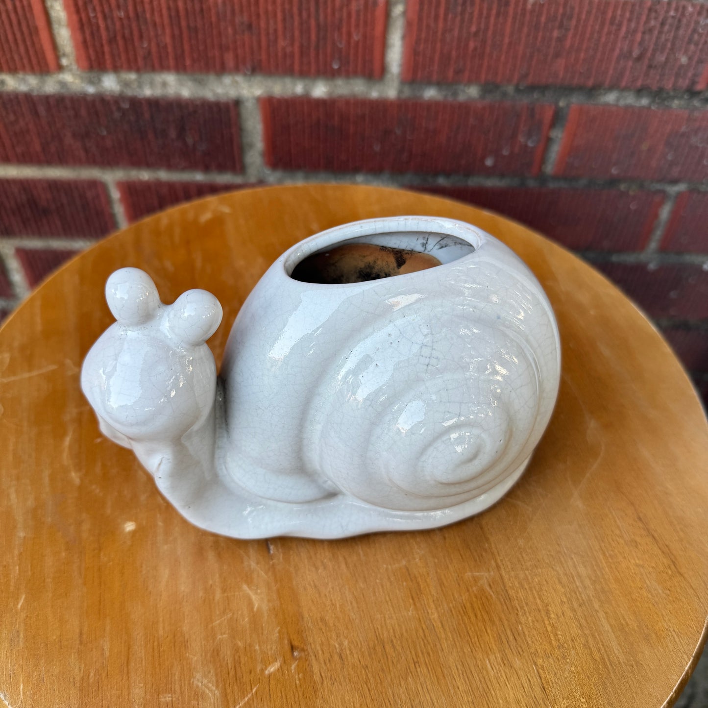 White Ceramic Snail Planter