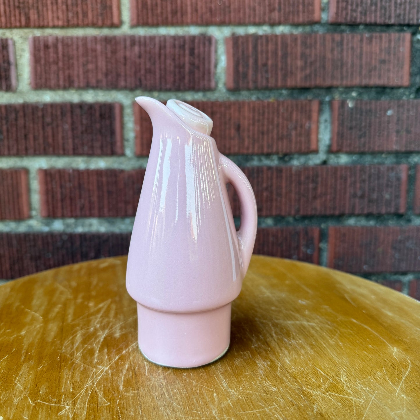 Vintage Shawnee USA Pottery Pitcher (#984)