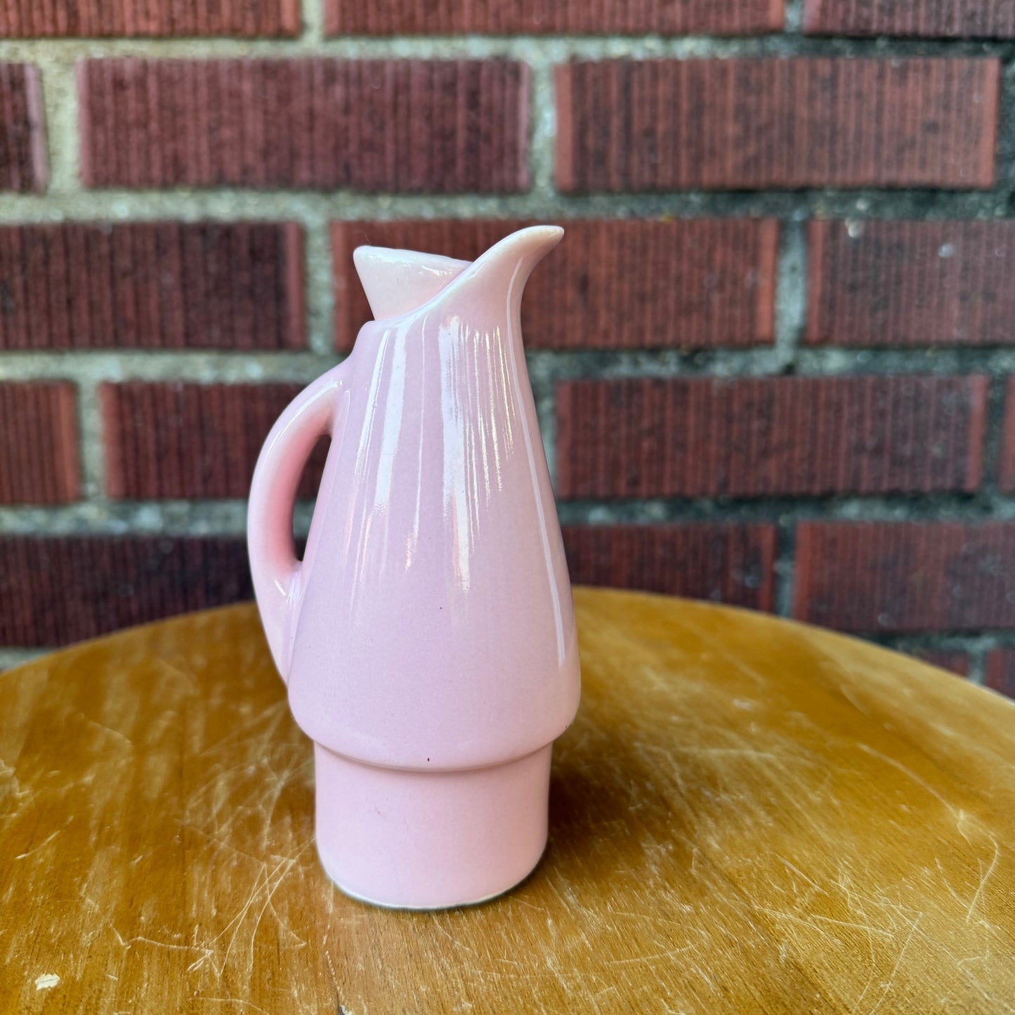 Vintage Shawnee USA Pottery Pitcher (#984)