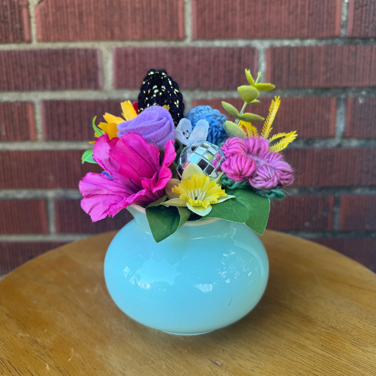 Light Blue 80s Art Deco Bouquet
