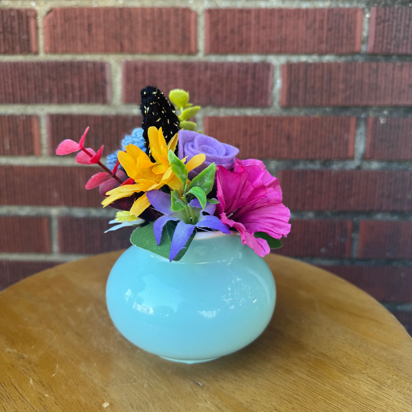 Light Blue 80s Art Deco Bouquet