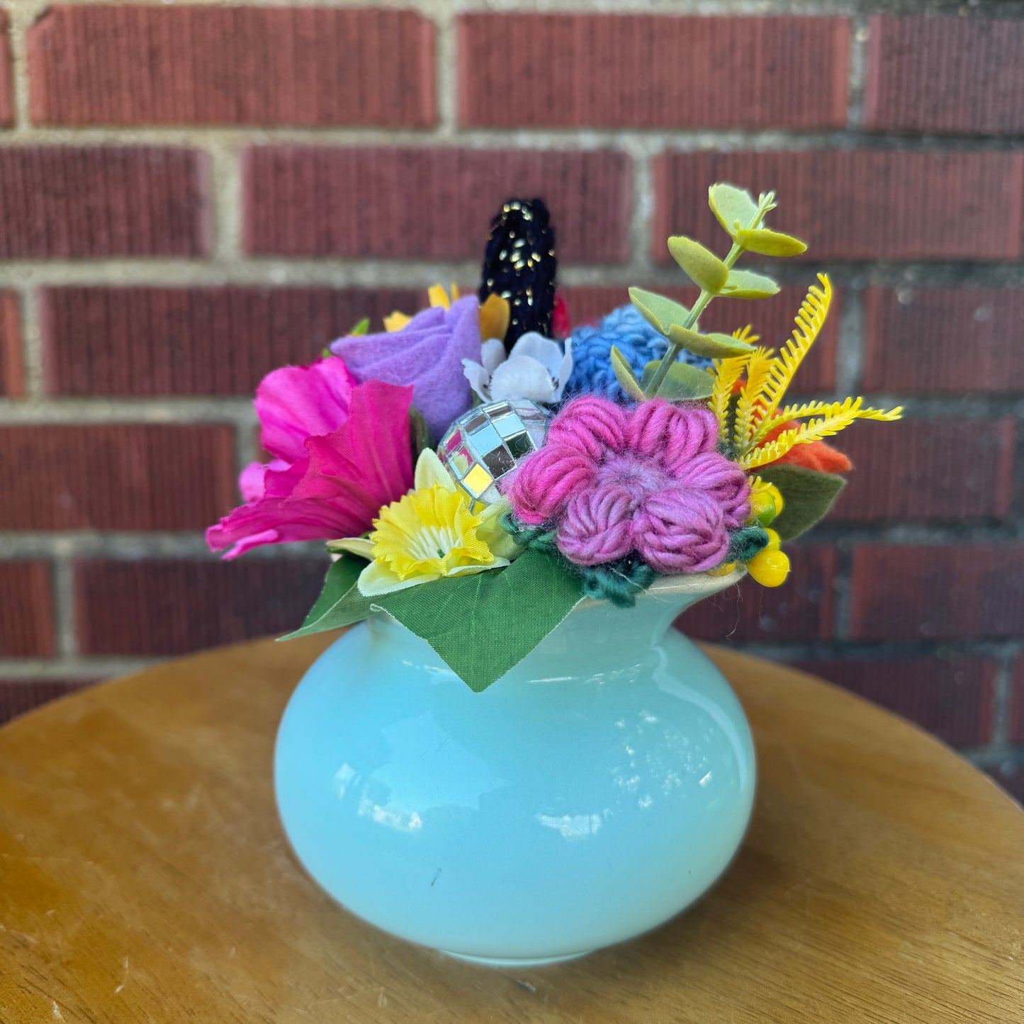 Light Blue 80s Art Deco Bouquet