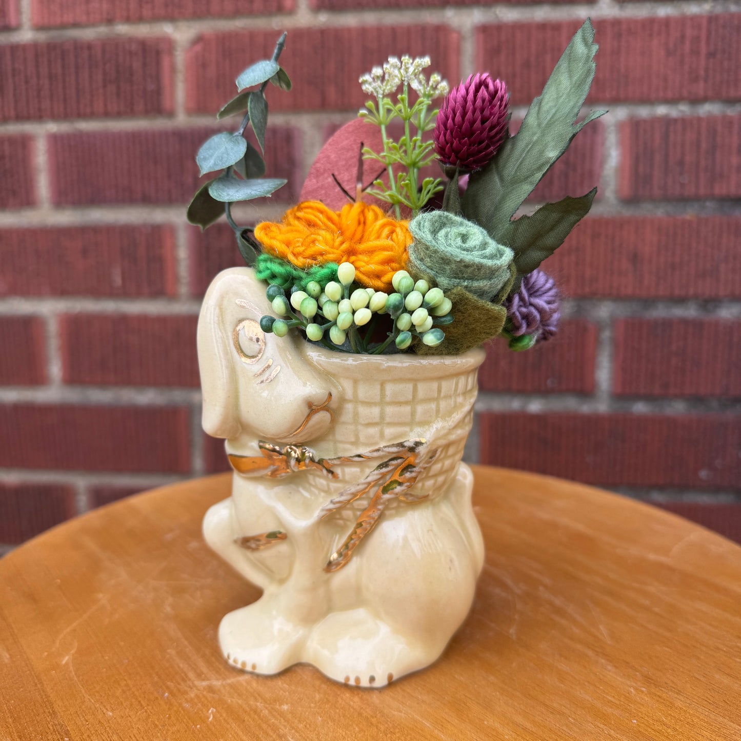 Vintage Yellow/Gold Grumpy Dog Bouquet