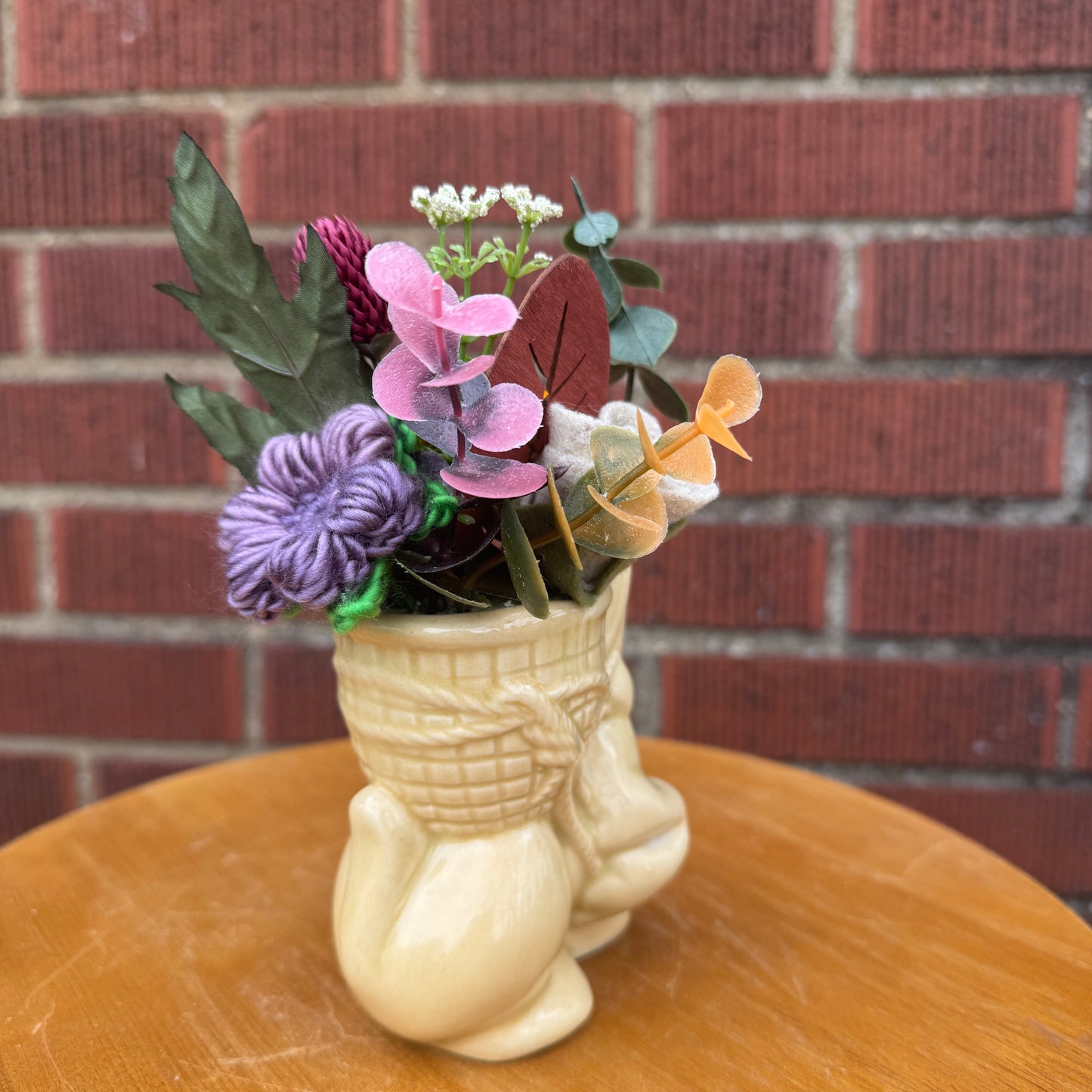 Vintage Yellow/Gold Grumpy Dog Bouquet