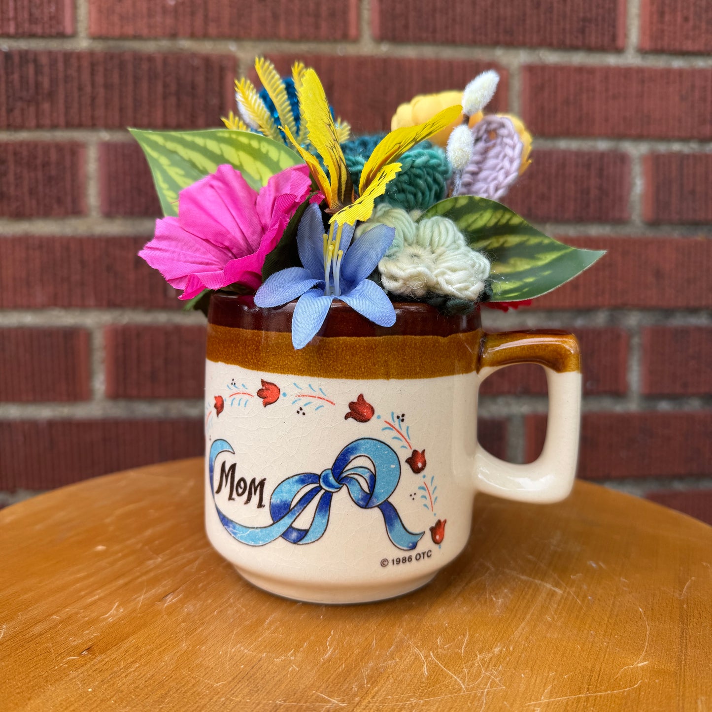 Vintage 1986 Otagiri "Mom" Mug Bouquet