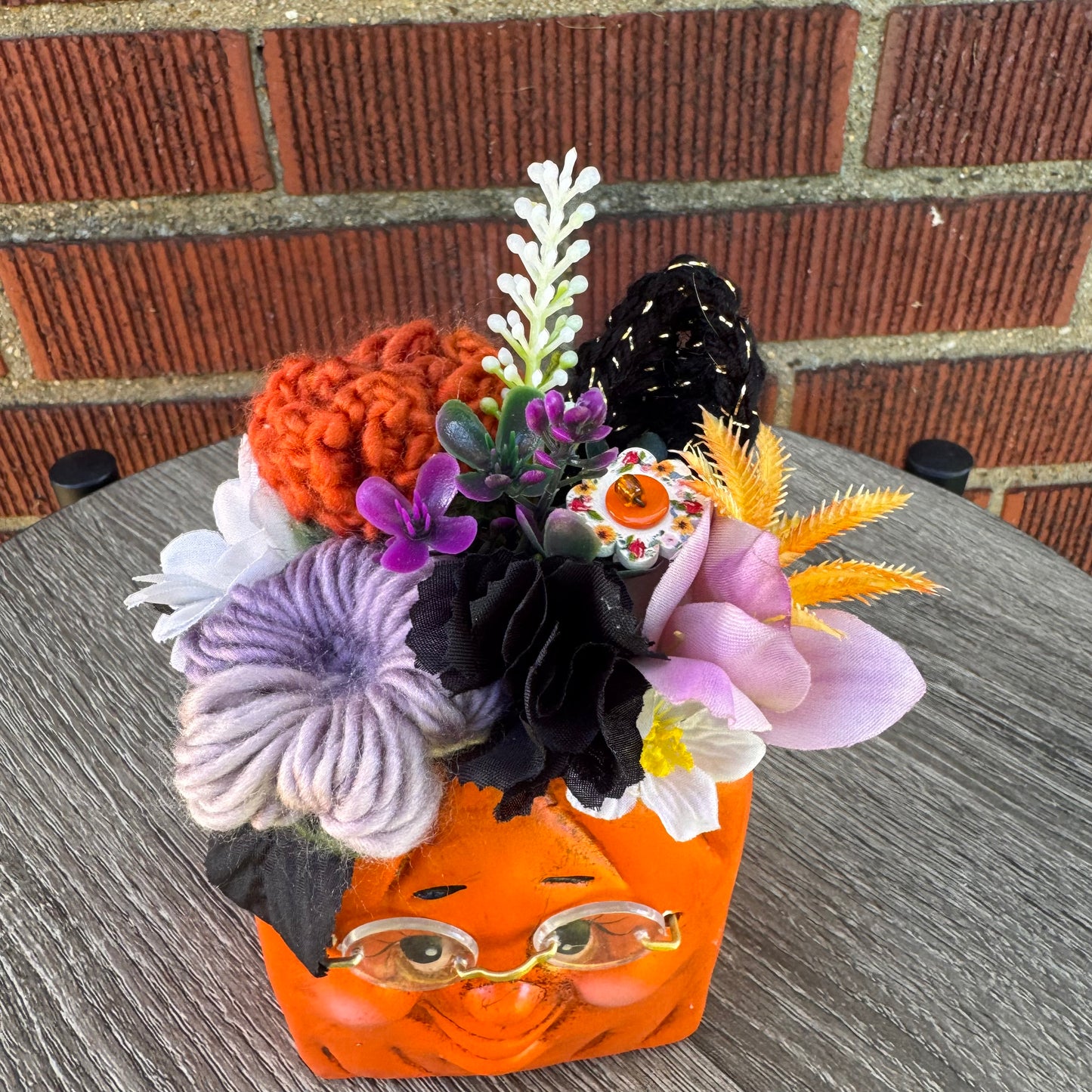 Vintage Ceramic Anthropomorphic Pumpkin Face Bag Bouquet