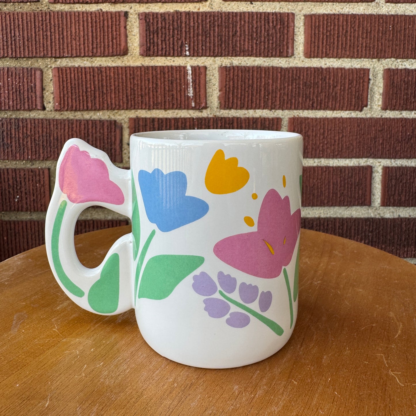 Vintage Avon “Mom, You Brighten Up My Day!” Mug