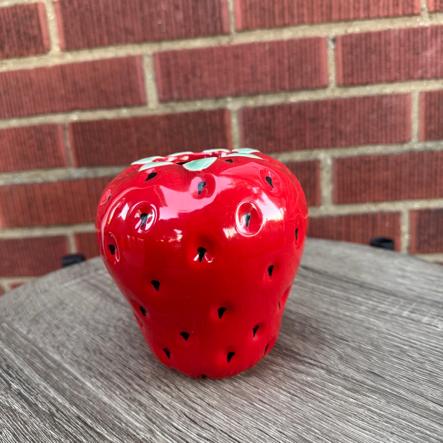 Ashland Strawberry Planter