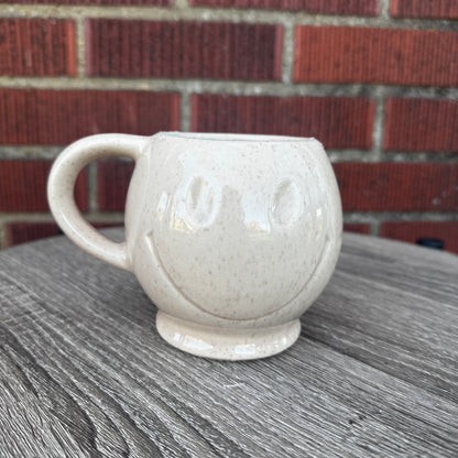 Vintage McCoy Smiley Face Mug (Speckled Beige)