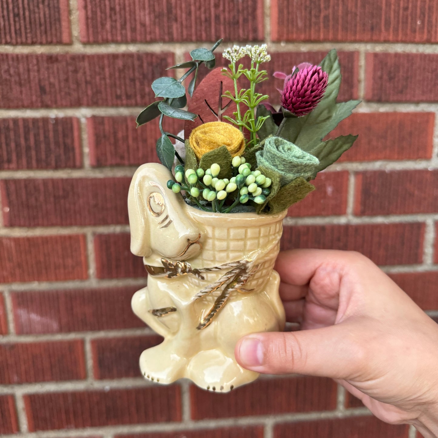 Light Yellow/Gold Dog Bouquet