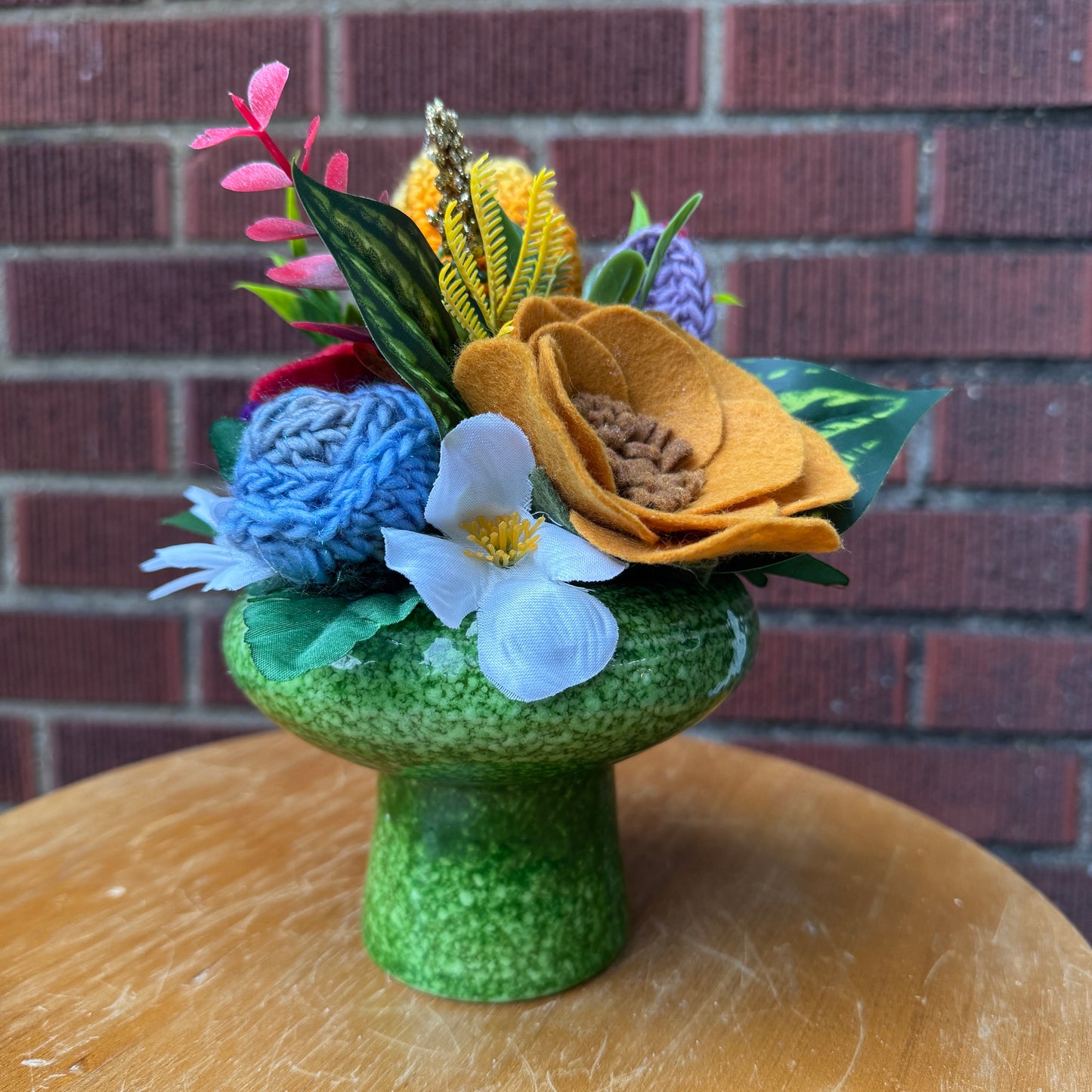 Mid-Century Modern Green Bouquet