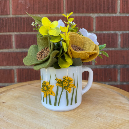 Yellow Daffodil Mug Bouquet