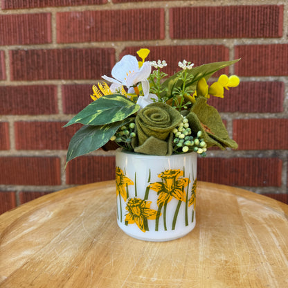 Yellow Daffodil Mug Bouquet