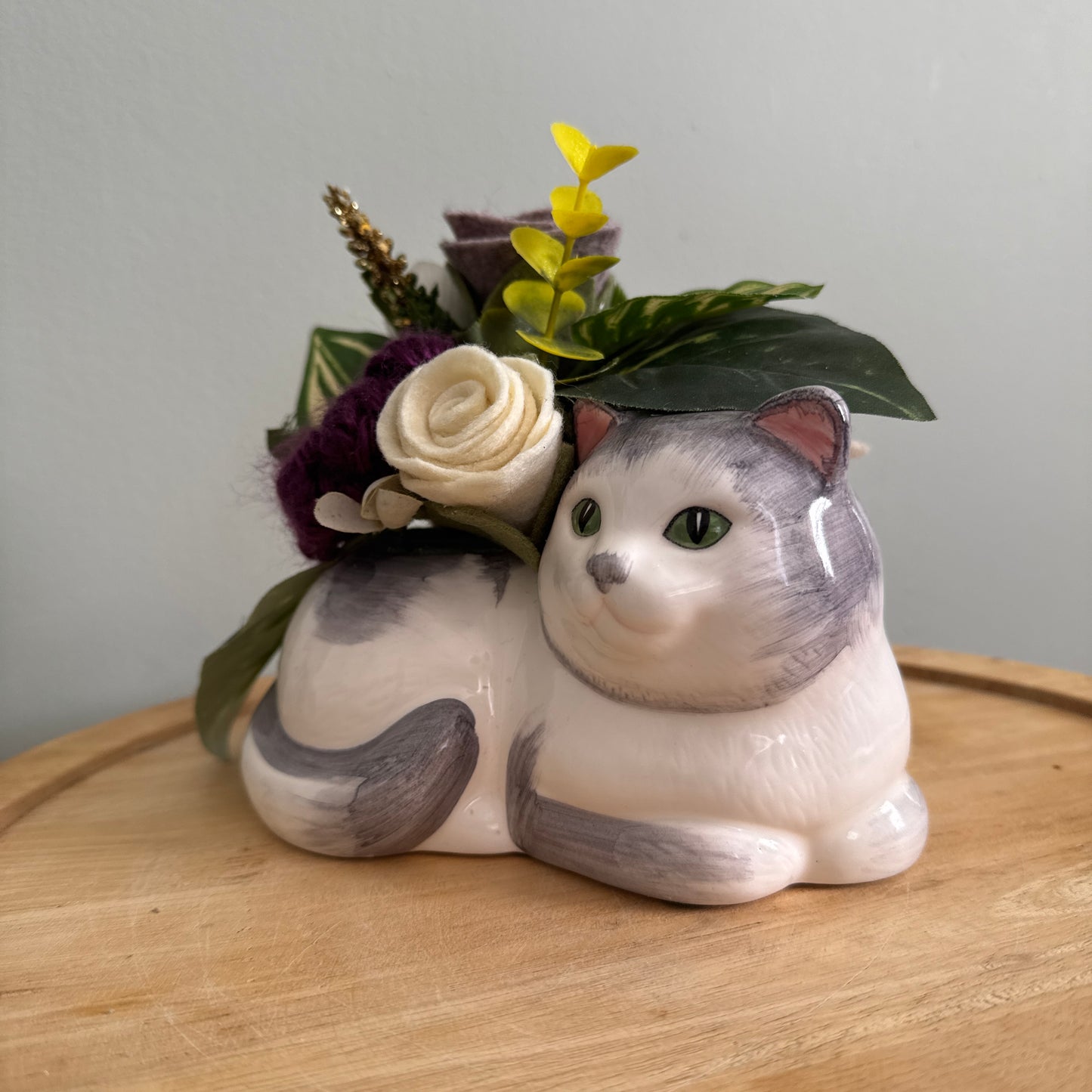 Vintage Cat Planter Bouquet