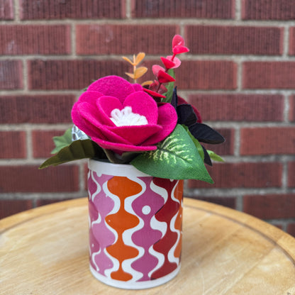 Pink & Orange Wavy Mug Bouquet