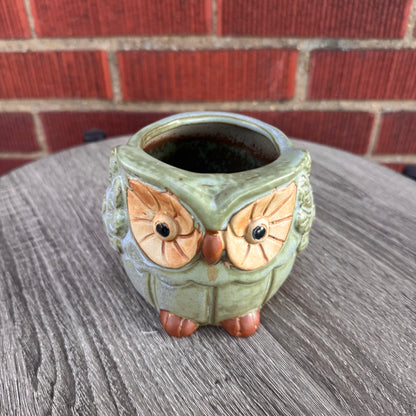 Ceramic Owl Planter (Small)