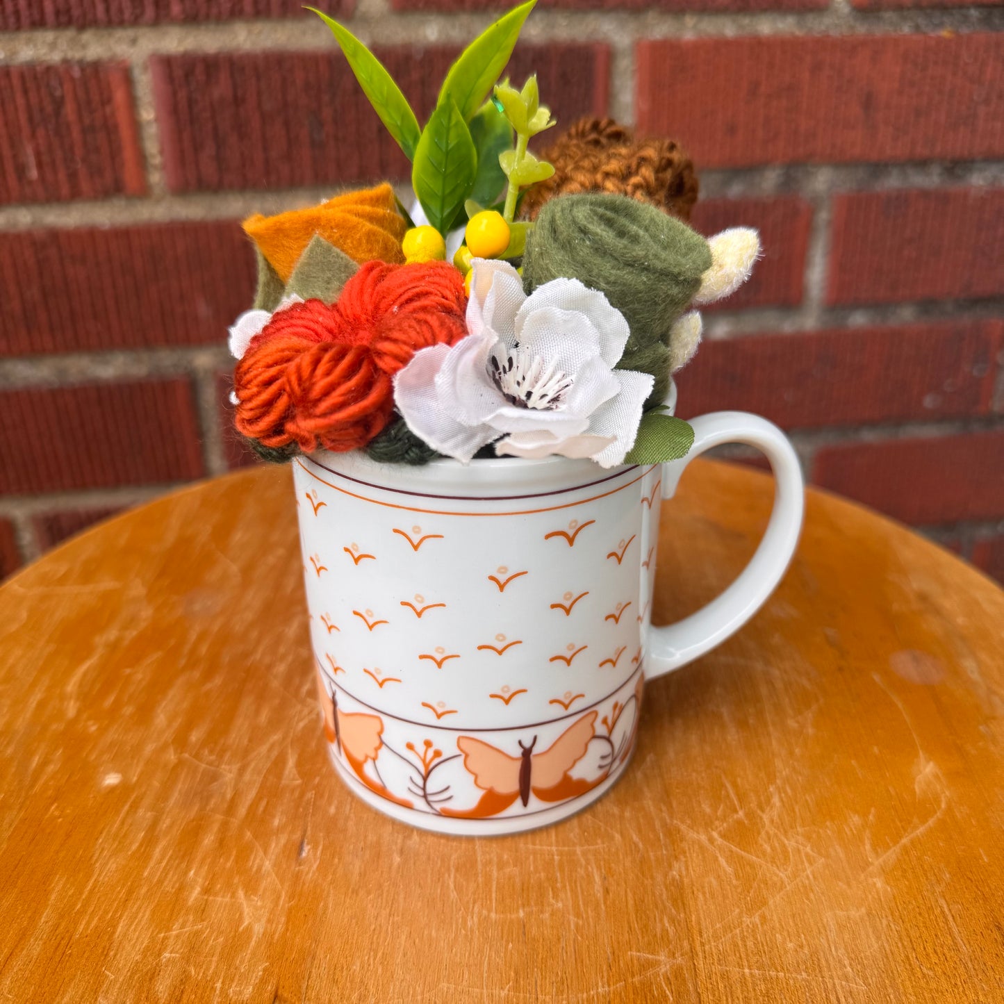 1984 Butterfly Mug Bouquet