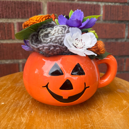 Jackolantern Face Mug Bouquet