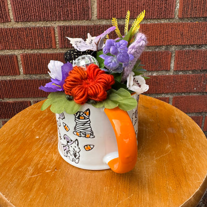 Eli & Ana Halloween Dog Mug Bouquet
