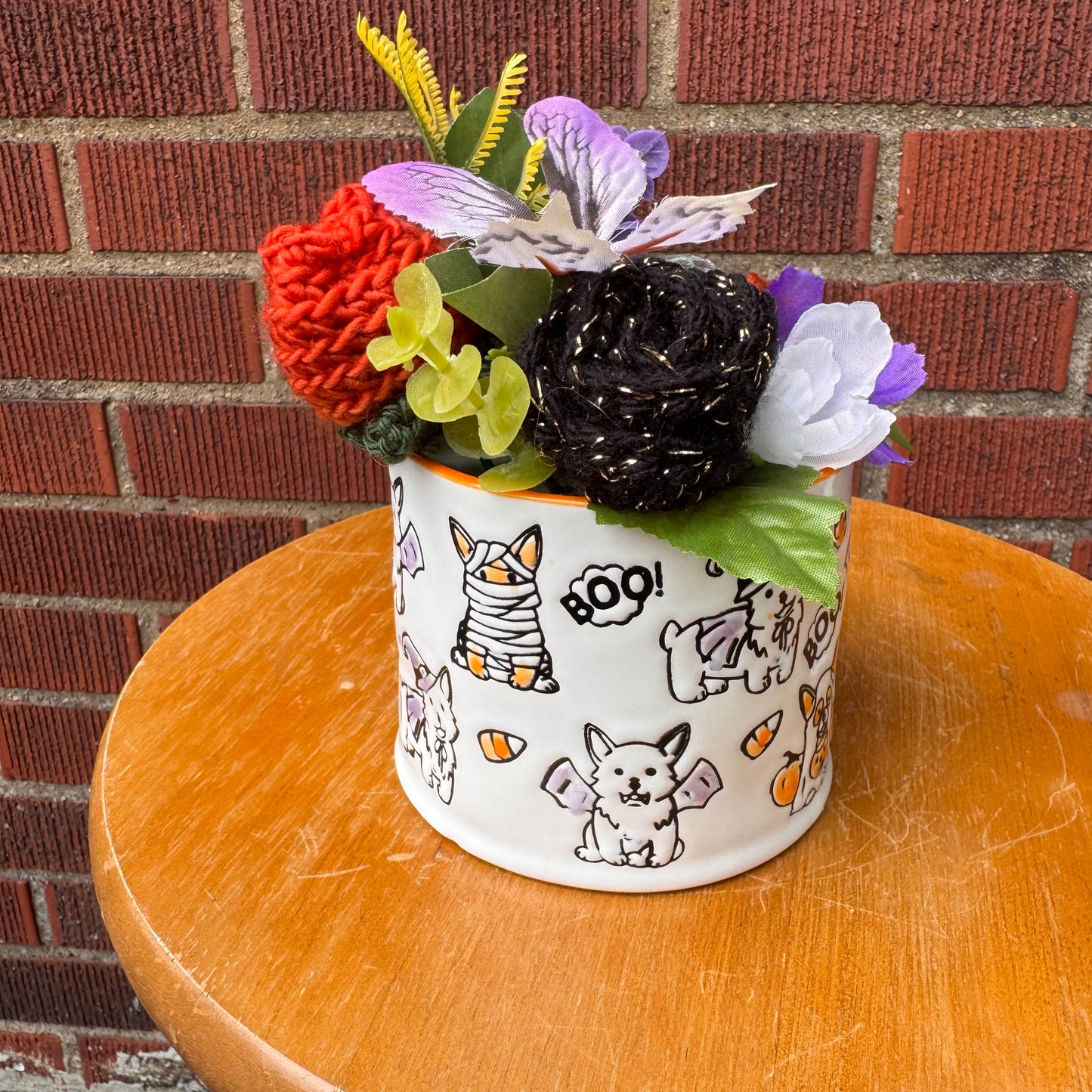 Eli & Ana Halloween Dog Mug Bouquet