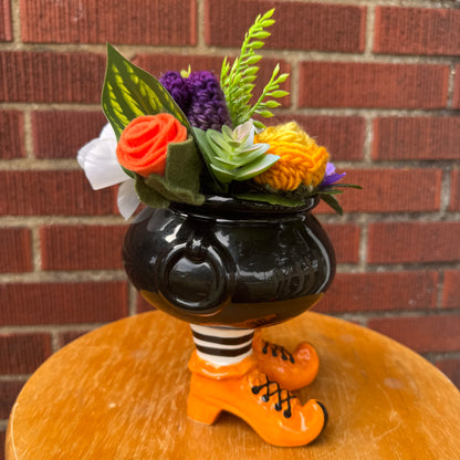 Ashland Cauldron Witch Bouquet