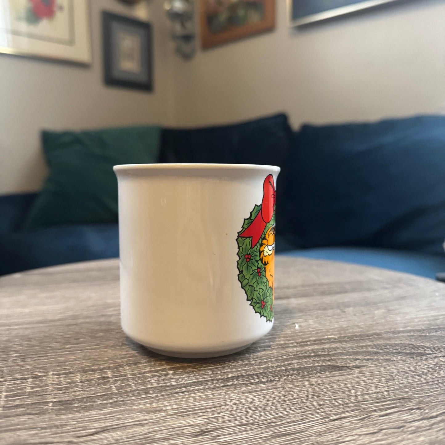Vintage Garfield Holiday Wreath Mug