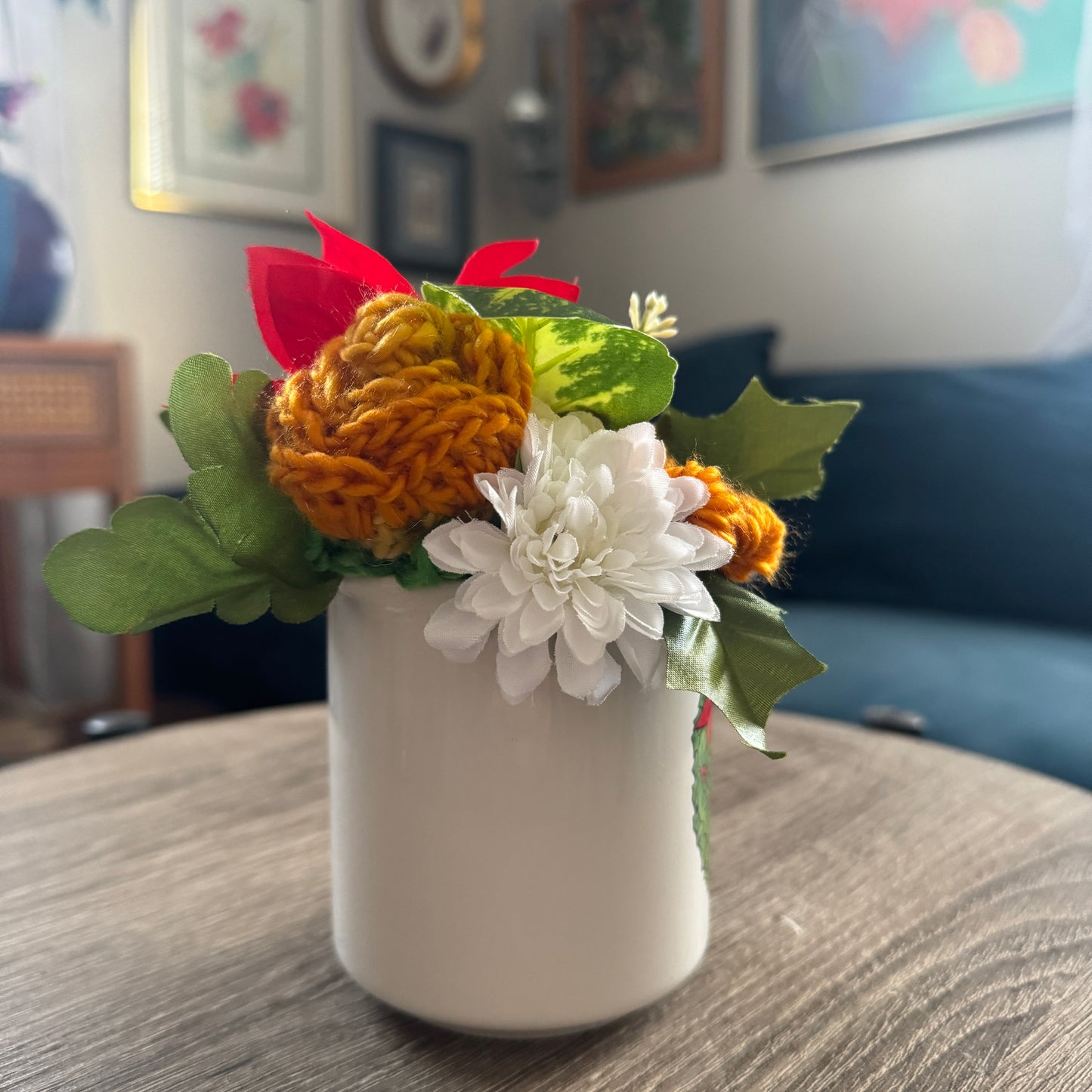 Vintage Garfield Holiday Wreath Mug Bouquet