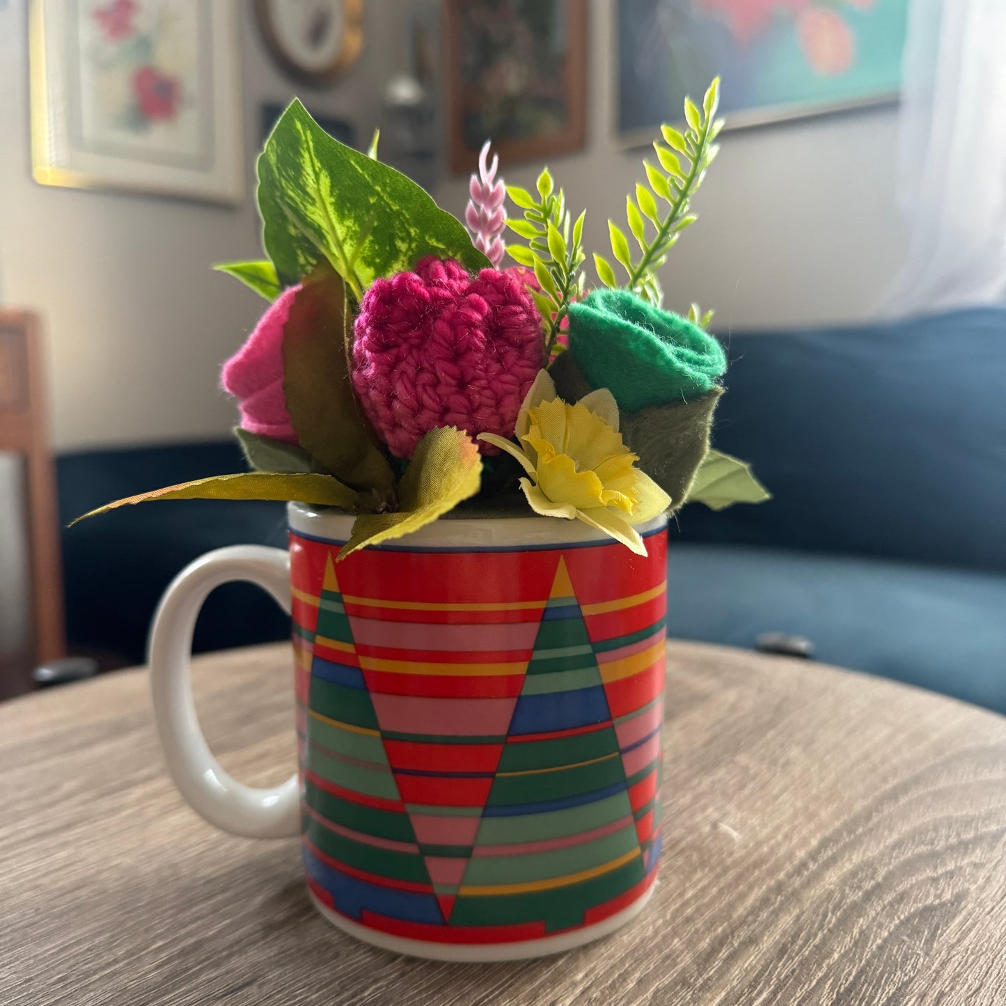 Vintage Avon Tree Mug Bouquet