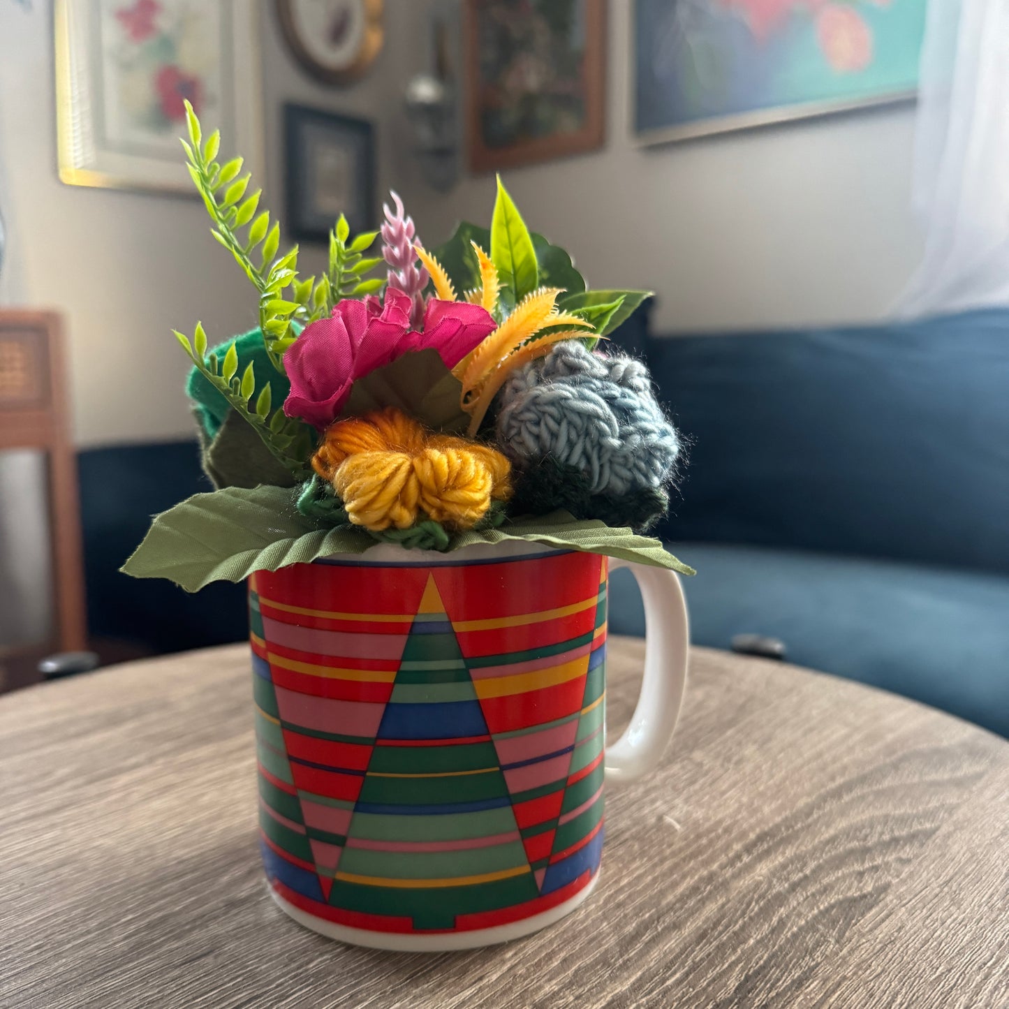 Vintage Avon Tree Mug Bouquet