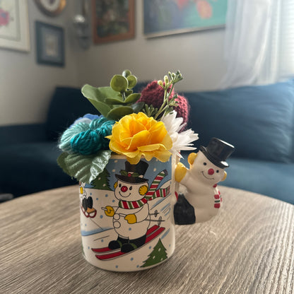 Skiing Snowmen Mug w/ Snowman Handle (Black Hat) Bouquet