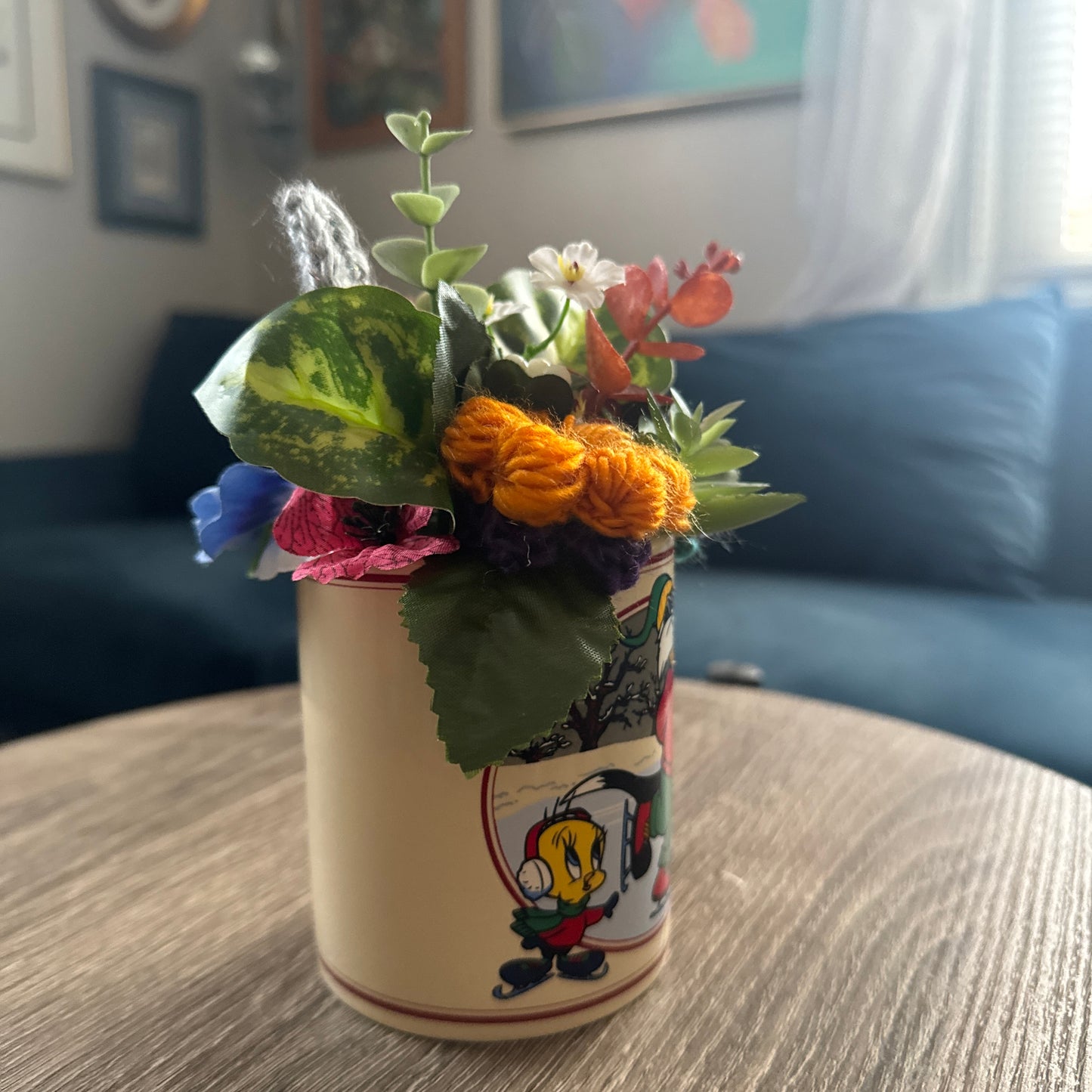 Vintage Looney Tunes (Sylvester & Tweety) Mug Bouquet