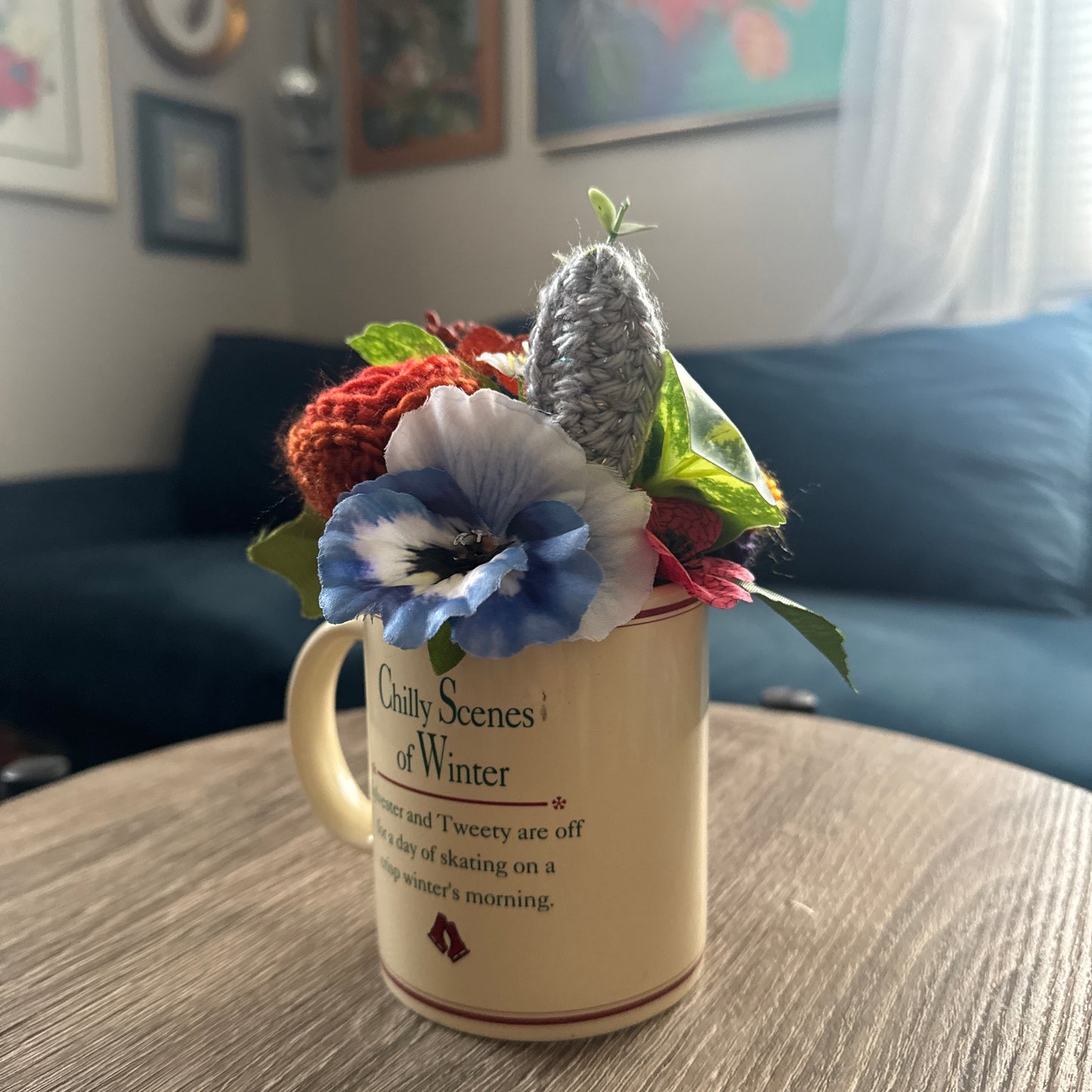 Vintage Looney Tunes (Sylvester & Tweety) Mug Bouquet