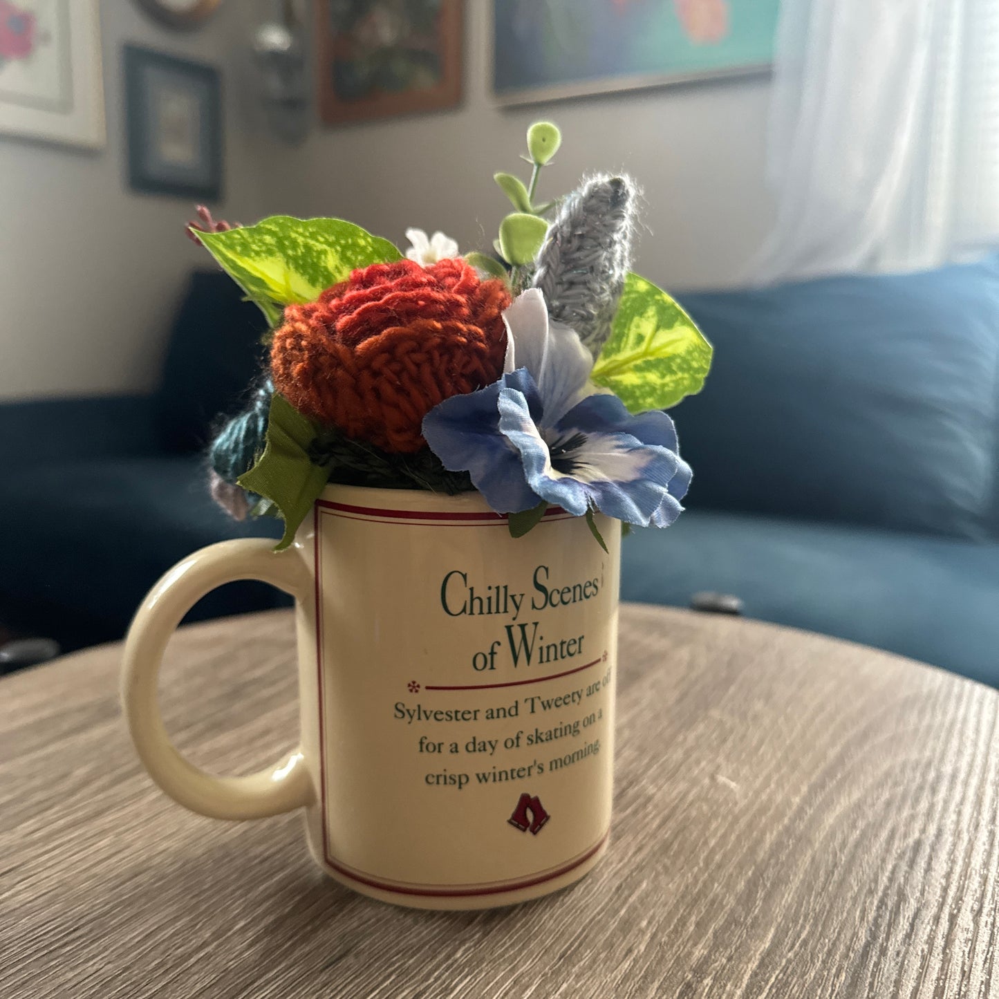 Vintage Looney Tunes (Sylvester & Tweety) Mug Bouquet