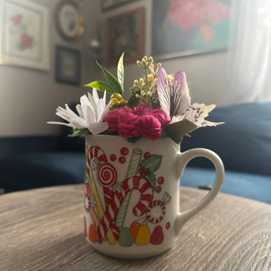 Schmidt Christmas Candy Mug Bouquet