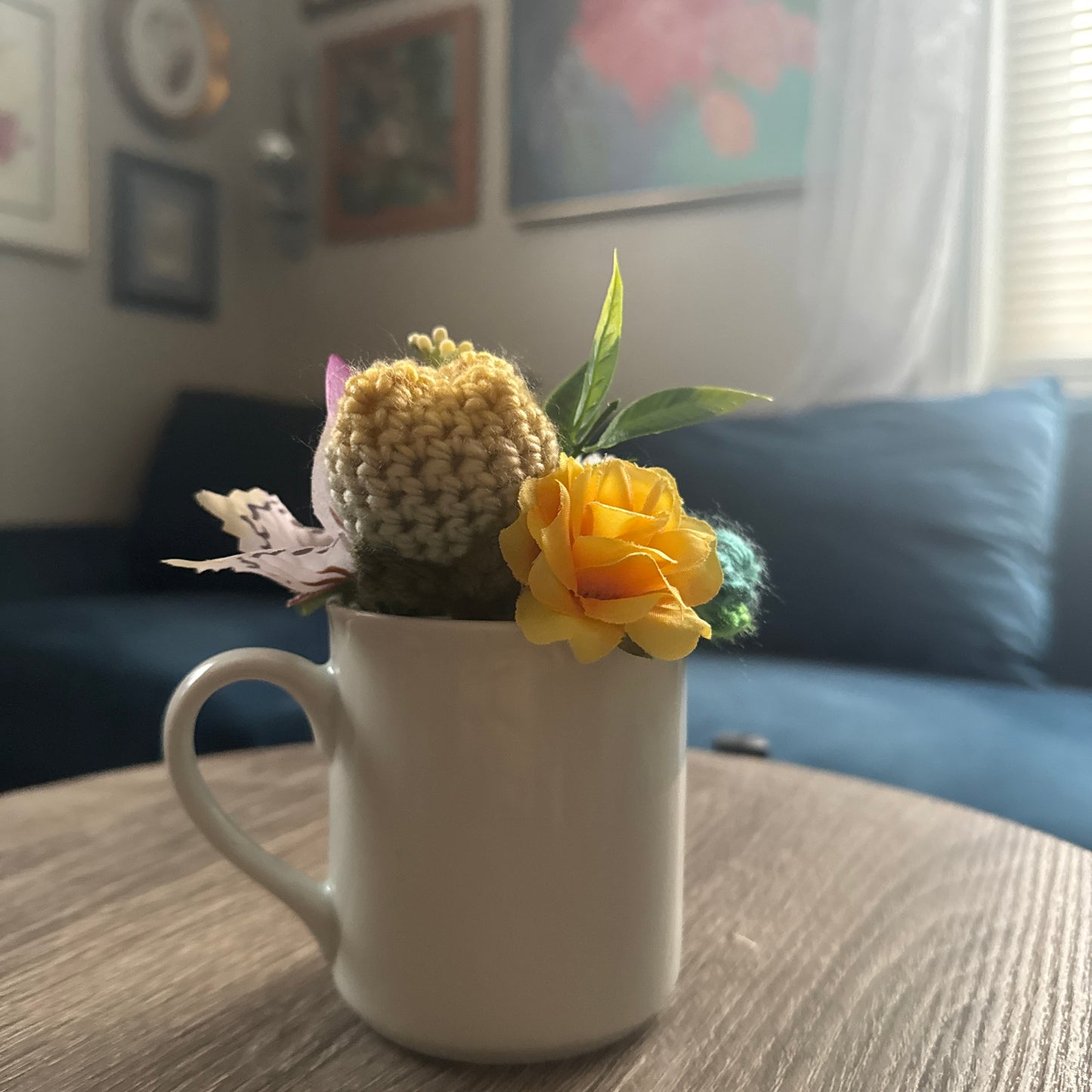 Schmidt Christmas Candy Mug Bouquet