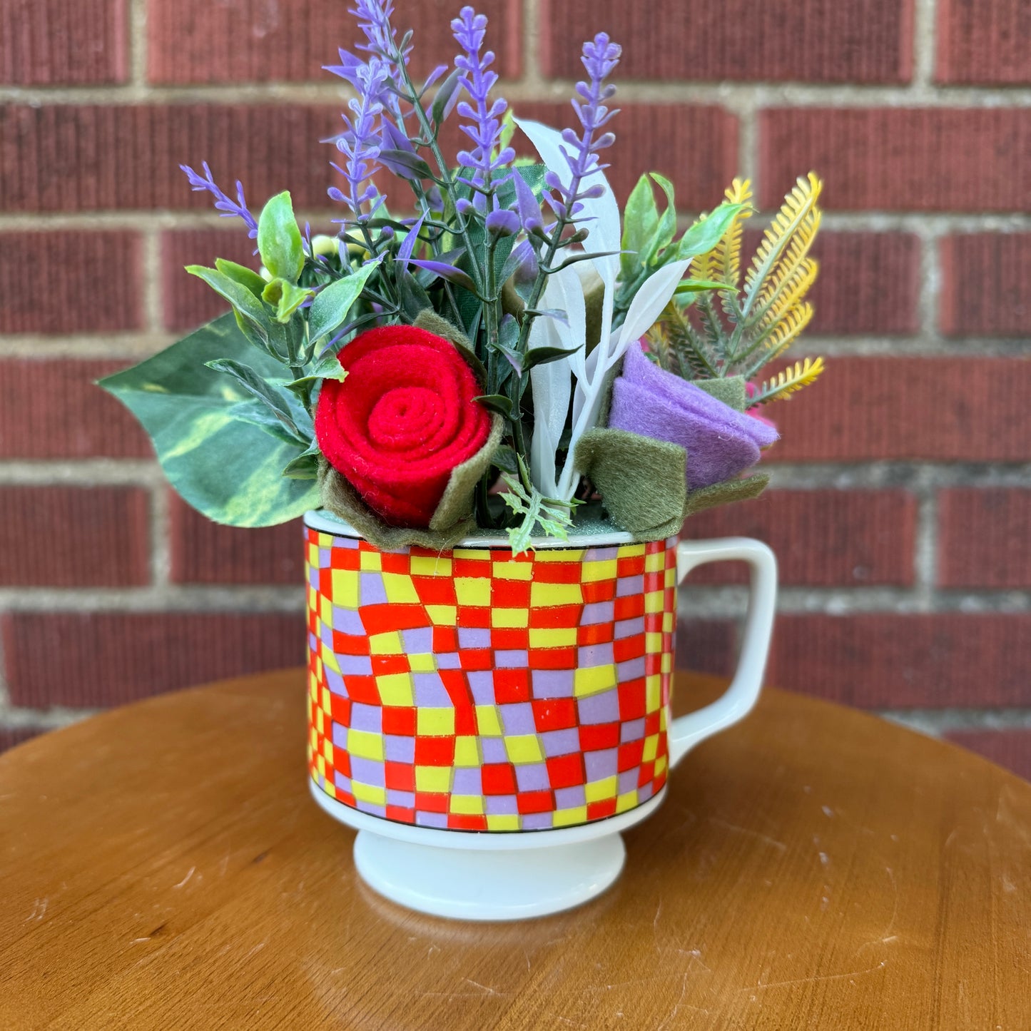 70s Style Vintage Pedestal Mug Vase