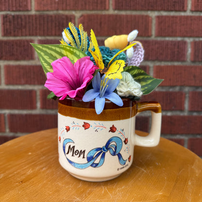 Vintage 1986 Otagiri "Mom" Mug Bouquet