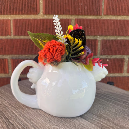 Vintage Spooky Hollow Ceramic Ghost Teapot Bouquet
