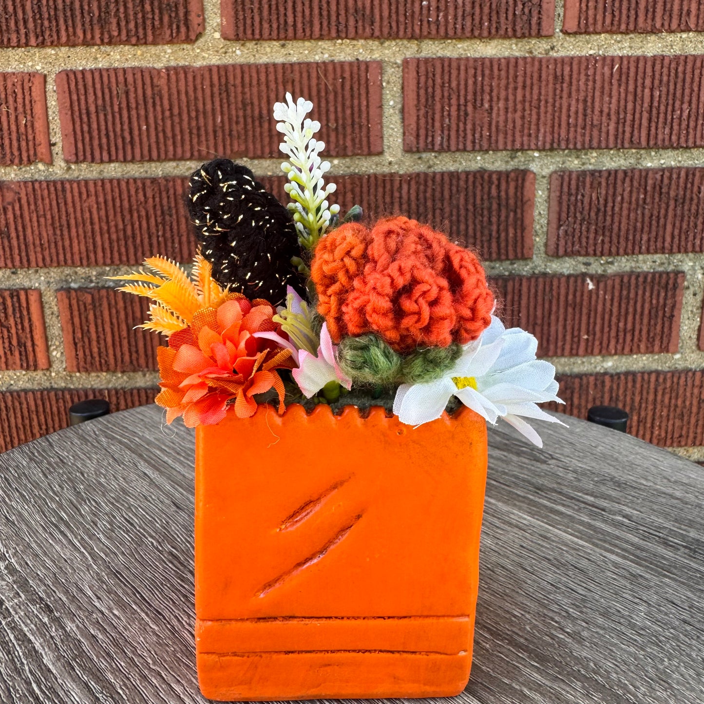 Vintage Ceramic Anthropomorphic Pumpkin Face Bag Bouquet