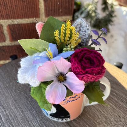 Ain't Love Grand Cat Bouquet